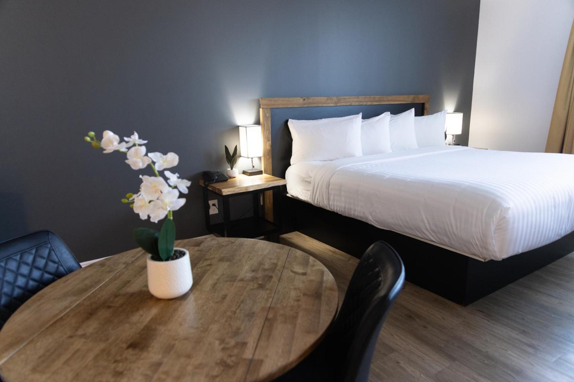 Hotel Napoleon Angers ภายนอก รูปภาพ